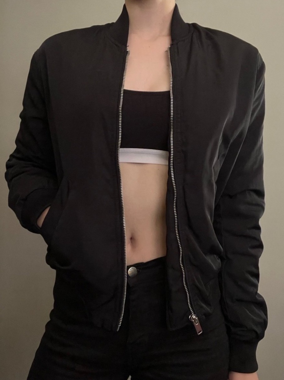 NEW W/ Tags Women's Black Bomber Jacket, H&M Divided, XS / S